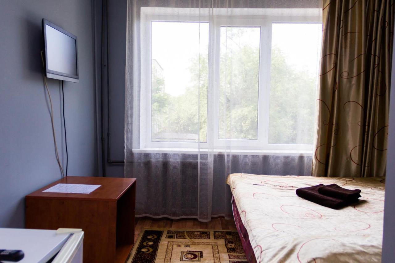 אלמטי Hotel Tahar מראה חיצוני תמונה