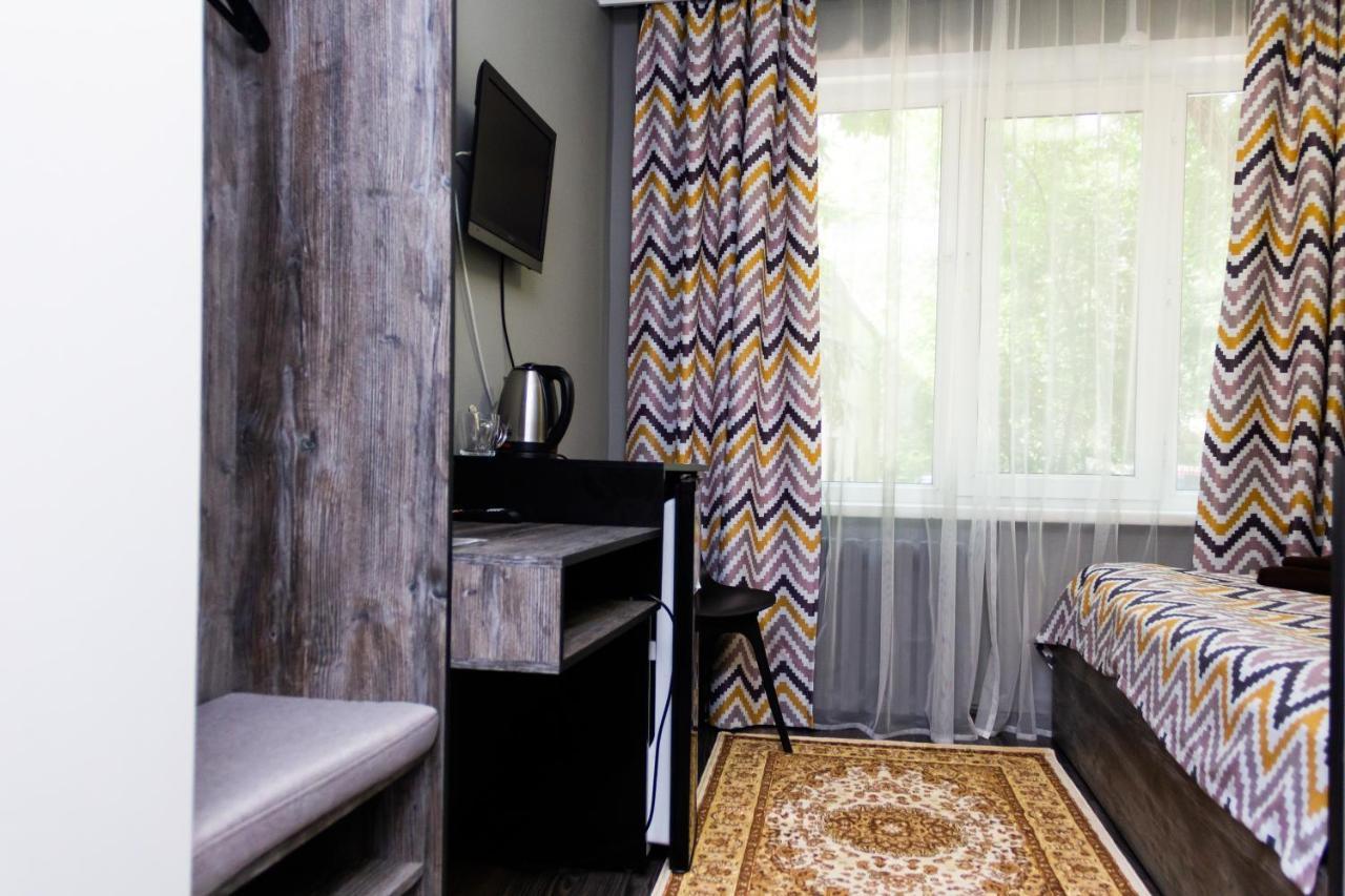 אלמטי Hotel Tahar מראה חיצוני תמונה