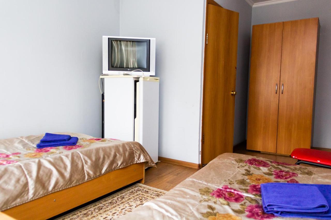 אלמטי Hotel Tahar מראה חיצוני תמונה