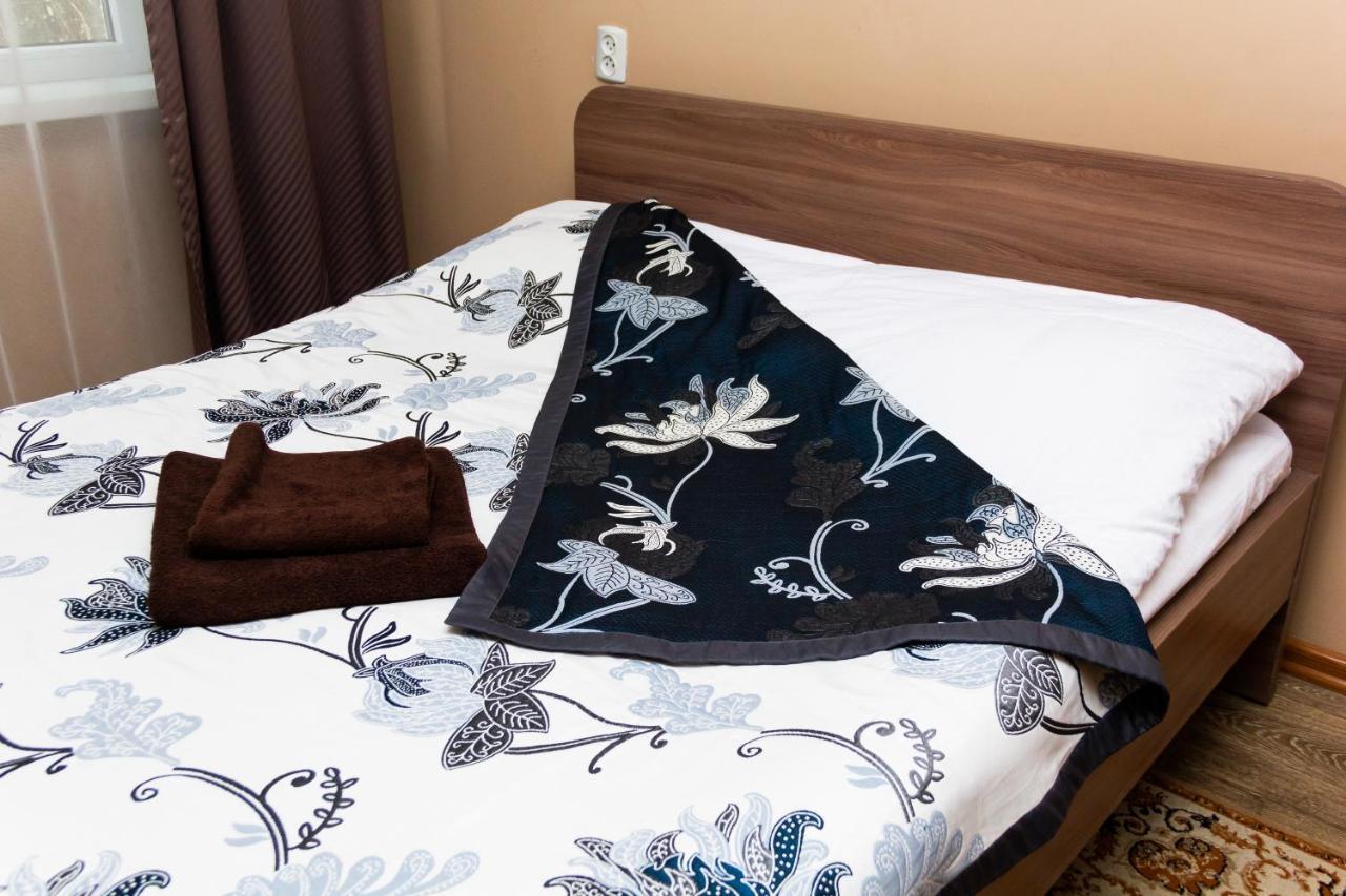 אלמטי Hotel Tahar מראה חיצוני תמונה