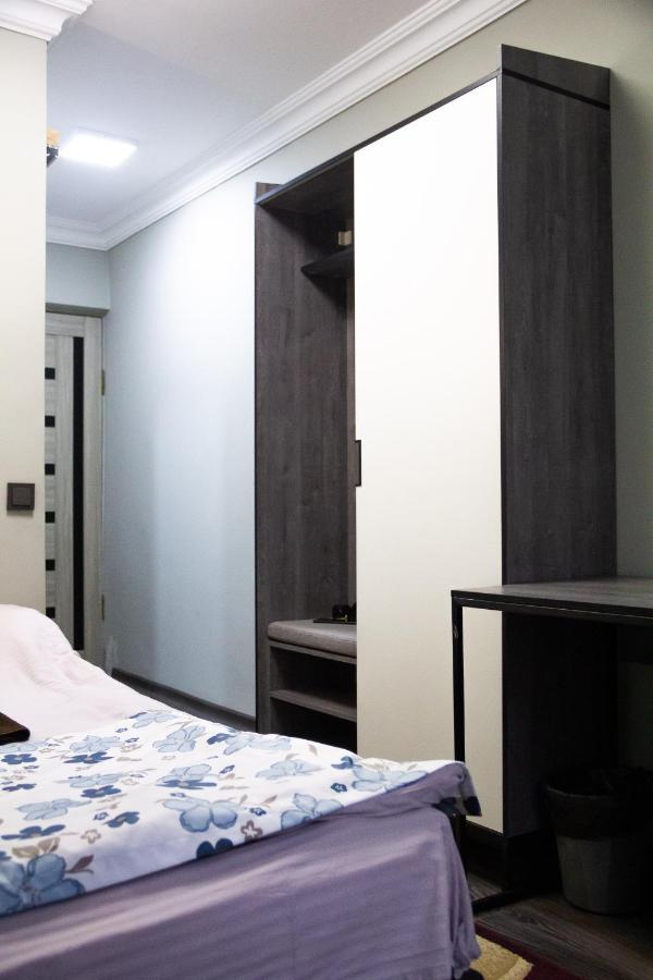 אלמטי Hotel Tahar מראה חיצוני תמונה