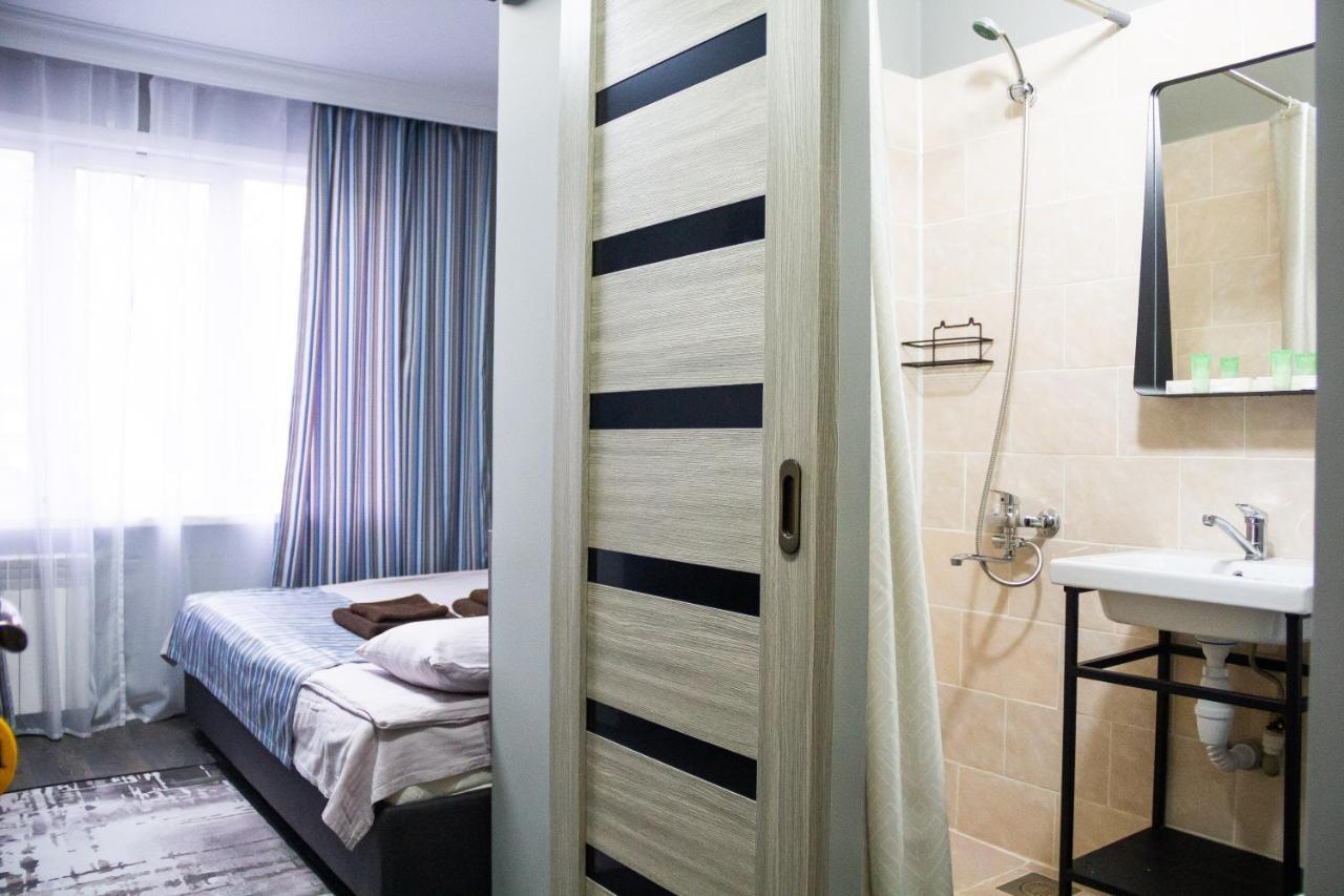 אלמטי Hotel Tahar מראה חיצוני תמונה