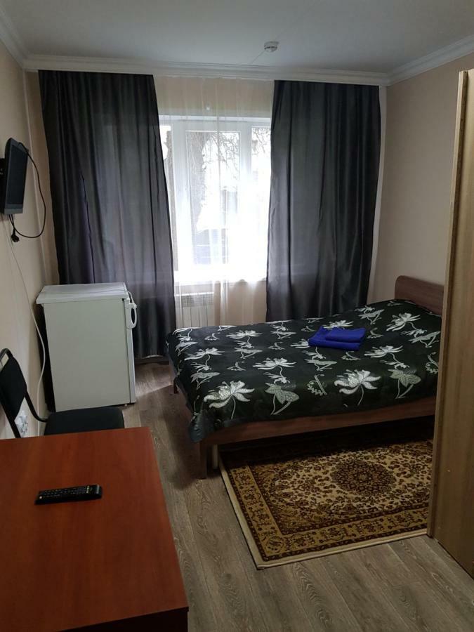 אלמטי Hotel Tahar מראה חיצוני תמונה